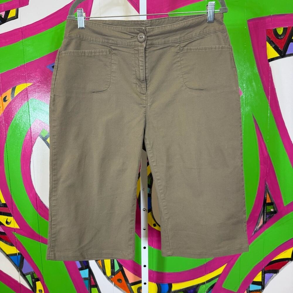 Woolrich Tan Bermuda Shorts. Size 10. Minor pen stain on front as shown.